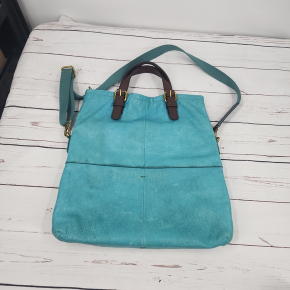 Fossil Explorer Turquoise Leather Foldover Crossbody Bag - Picture 4 of 9
